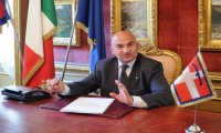Fuori Provincia
Cattaneo propone legge contro cumulo dei vitalizi