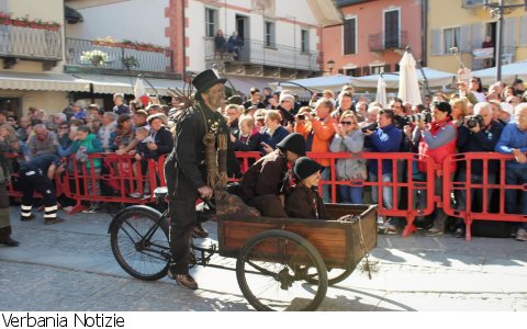 Santa Maria Maggiore
In 30.000 al Raduno dello Spazzacamino - Foto