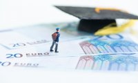 Verbania
Contributi economici per le spese universitarie
