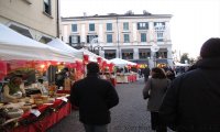 Verbania
Immacolata: Torte e Mercatini FOTO