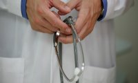 Fuori Provincia
Medici in pensione per garantire i servizi