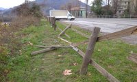 Verbania
Staccionata caduta in via Brigata Valgrande