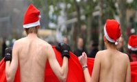 Fuori Provincia
Crazy News: Babbi Natale nudi