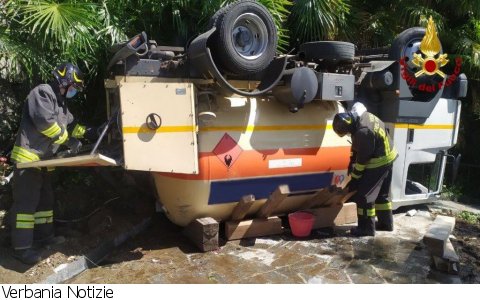 Trarego Viggiona
Cisterna di GPL ribaltata -VIDEO