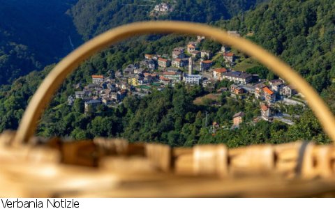 Premeno
"Intrecci sul Lago Maggiore"