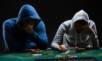 Verbania
"Perdere tutto non è un bel gioco"