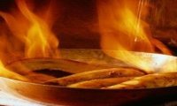 Verbania
Bella zia: Banane al flambè con gelato