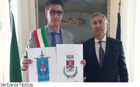 Valle Cannobina
Comune di Valle Cannobina nuovo gonfalone