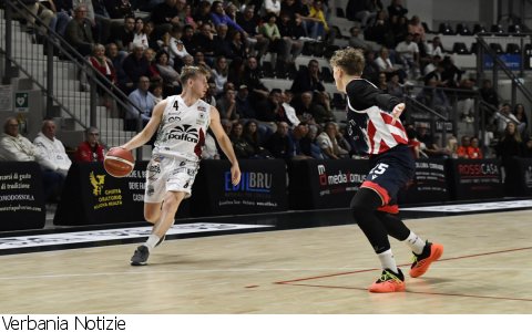 Gravellona Toce
Paffoni vittoria con Lumezzane