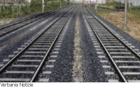 Verbania
Mezza estate senza treni sulla Domodossola-Arona