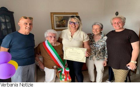 Verbania
Annunziata de Bartolo compie 100 anni