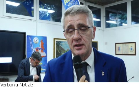 Verbania
Montani su intitolazione lungolago a Ramelli