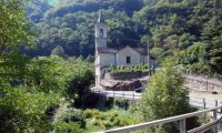 Cannobio
Vandali danno fuoco alla chiesa di Traffiume