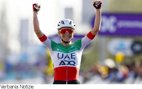 Fuori Provincia
Elisa Longo Borghini sul podio del Tour de France