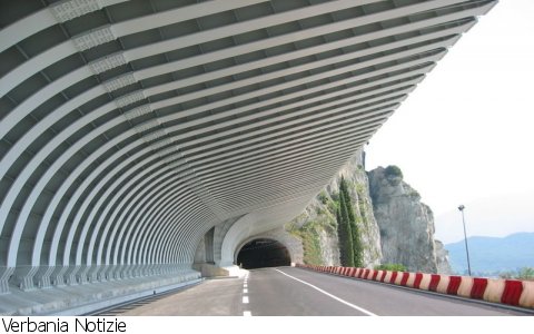 Cannero Riviera
Galleria paramassi sulla SS 34 al via