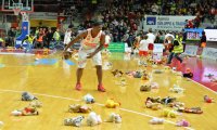 Verbania
Ospedale Castelli e la Paffoni per il “Teddy Bear Toss”