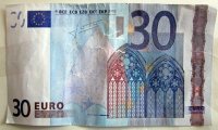 Fuori Provincia
Crazy News: Paga con una banconota da 30 euro