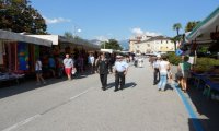 Verbania
Il mercato di Pallanza non va in “ferie”.